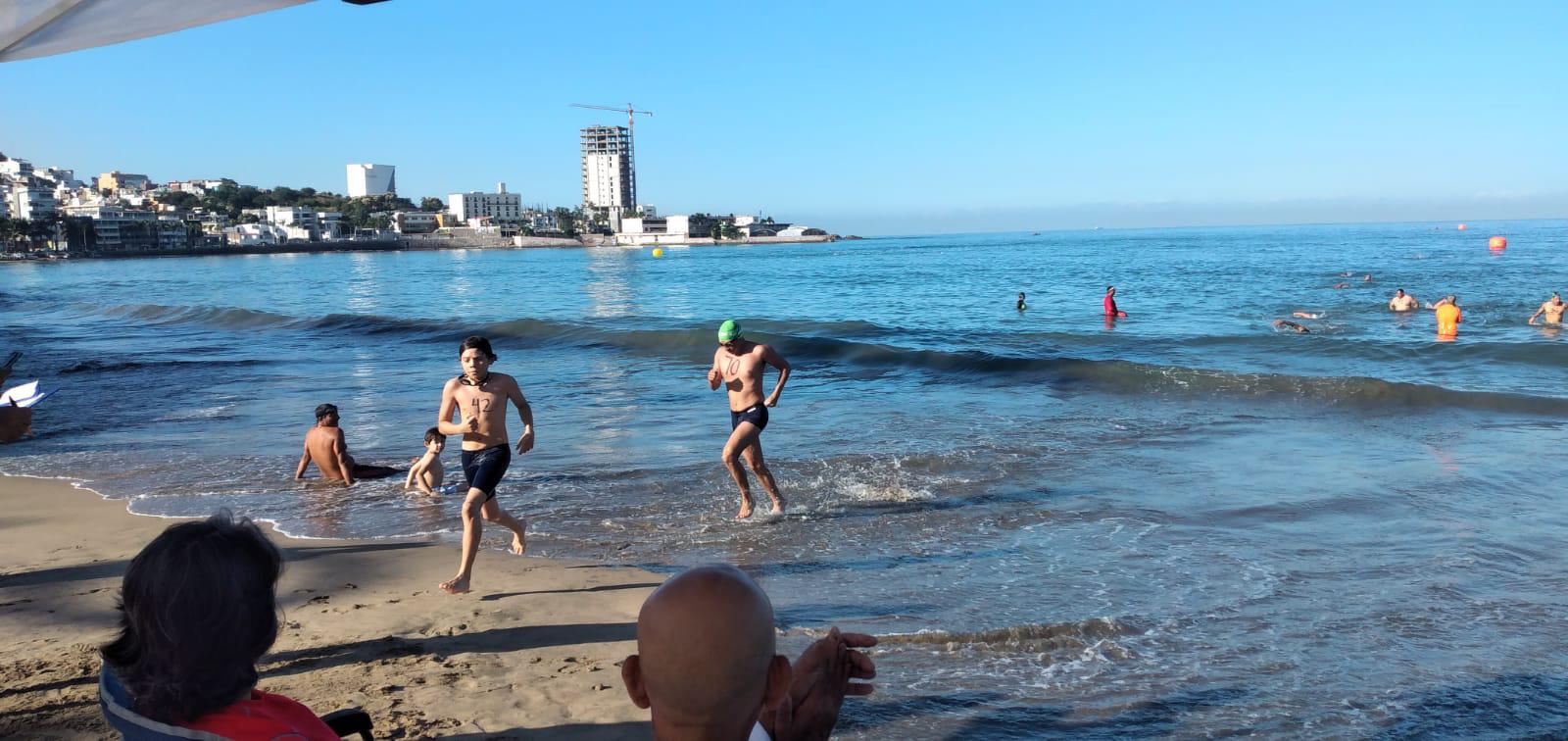 $!Quetzalcóatl Tirado domina la Libre en última Puntuable de Natación