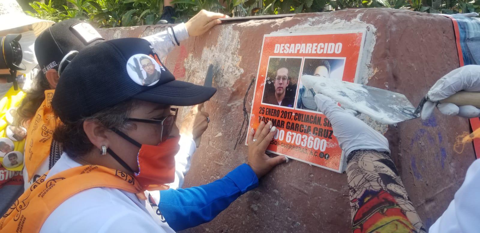 $!Sabuesos Guerreras realiza memorial en Catedral de Culiacán por víctimas de desaparición forzada