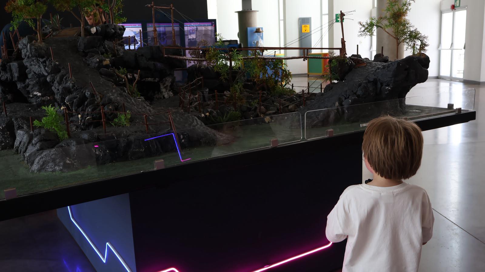 $!Centro de Ciencias de Sinaloa alista cursos de verano para niñas y niños