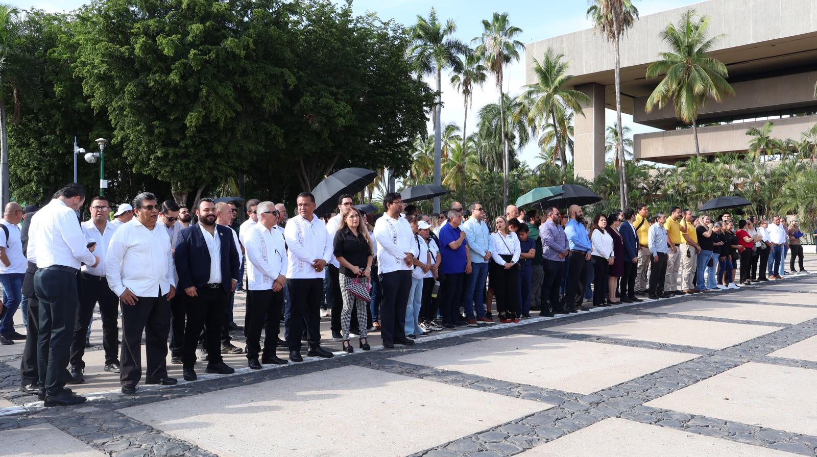 $!Honran autoridades de Sinaloa legado de Benito Juárez a 154 años de su fallecimiento