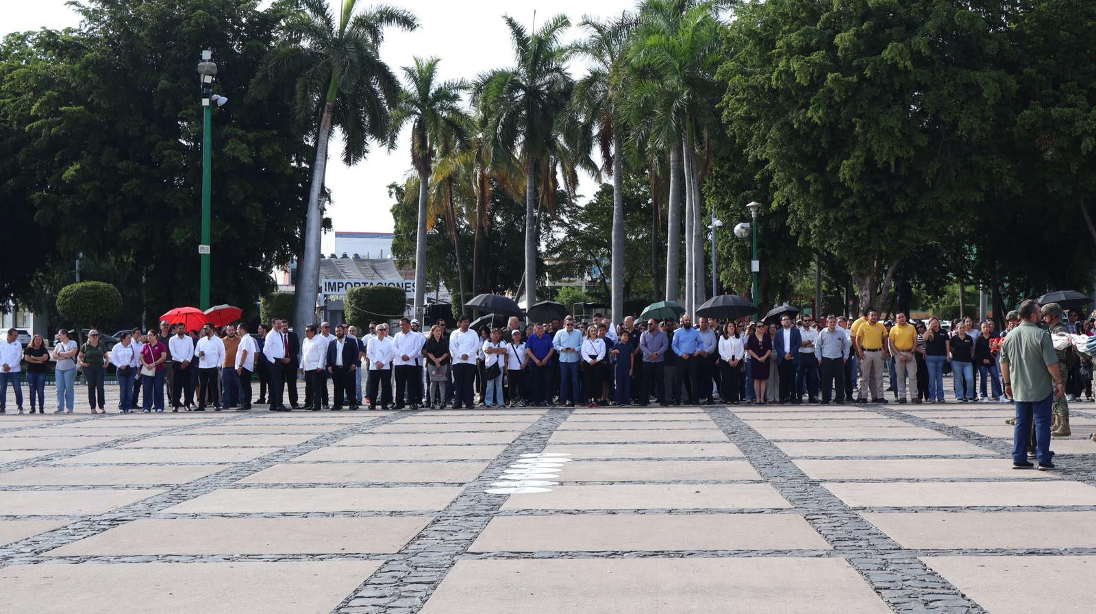$!Honran autoridades de Sinaloa legado de Benito Juárez a 154 años de su fallecimiento
