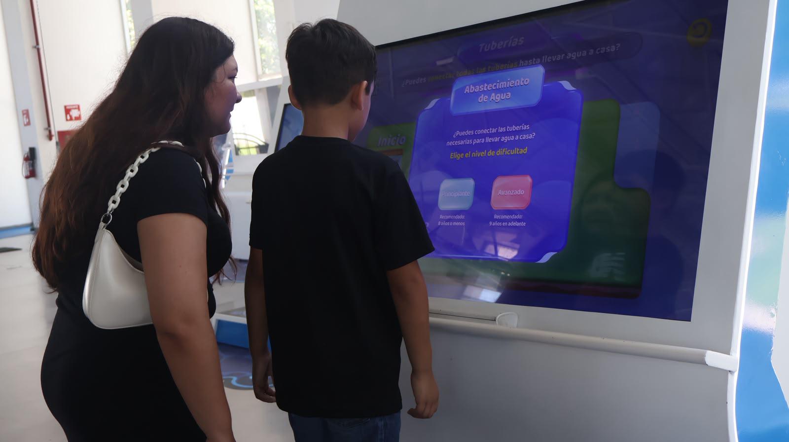 $!Fomenta Centro de Ciencias de Sinaloa la curiosidad científica con talleres de verano