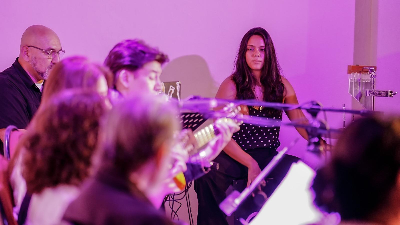 $!En una velada íntima, la literatura se entrelazó con la música para ofrecer al público un recorrido por algunas de las obras más representativas de ambos creadores.