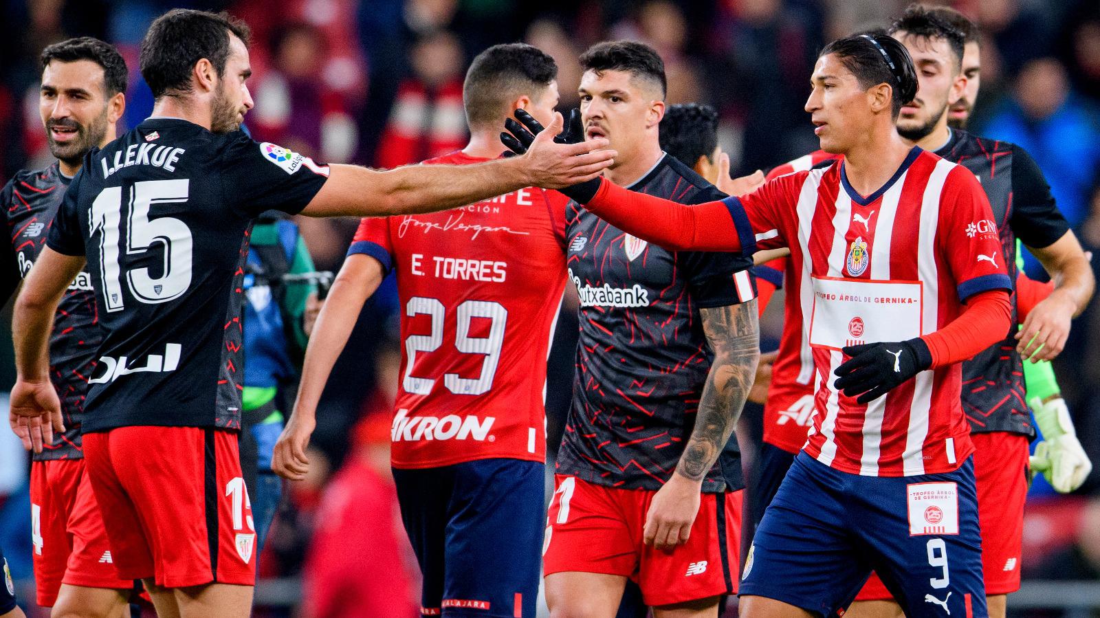 $!Se acaba la magia, las Chivas de Paunovic tropiezan en España