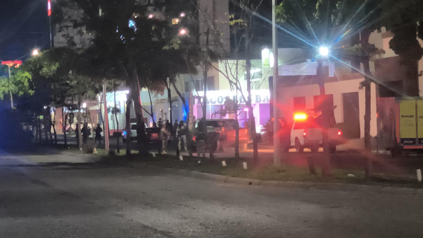 $!Enfrentamiento entre civiles y Guardia Nacional en Los Mochis deja 8 detenidos; 4 de ellos heridos