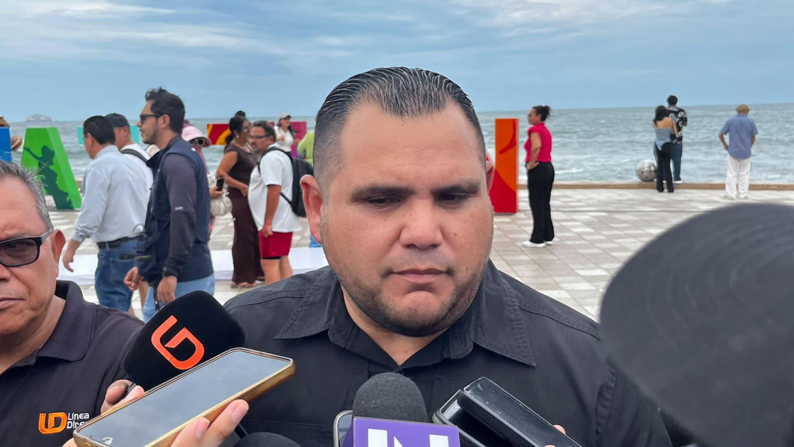 $!SSP deja en manos de la Fiscalía caso de camioneta baleada en Mazatlán