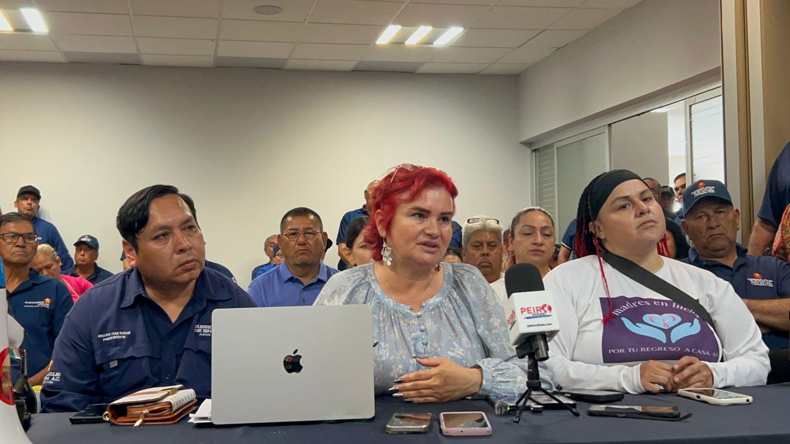 $!Guerreros Azules liberan la CEDH a dos días de la toma tras acuerdo con Gobierno de Sinaloa