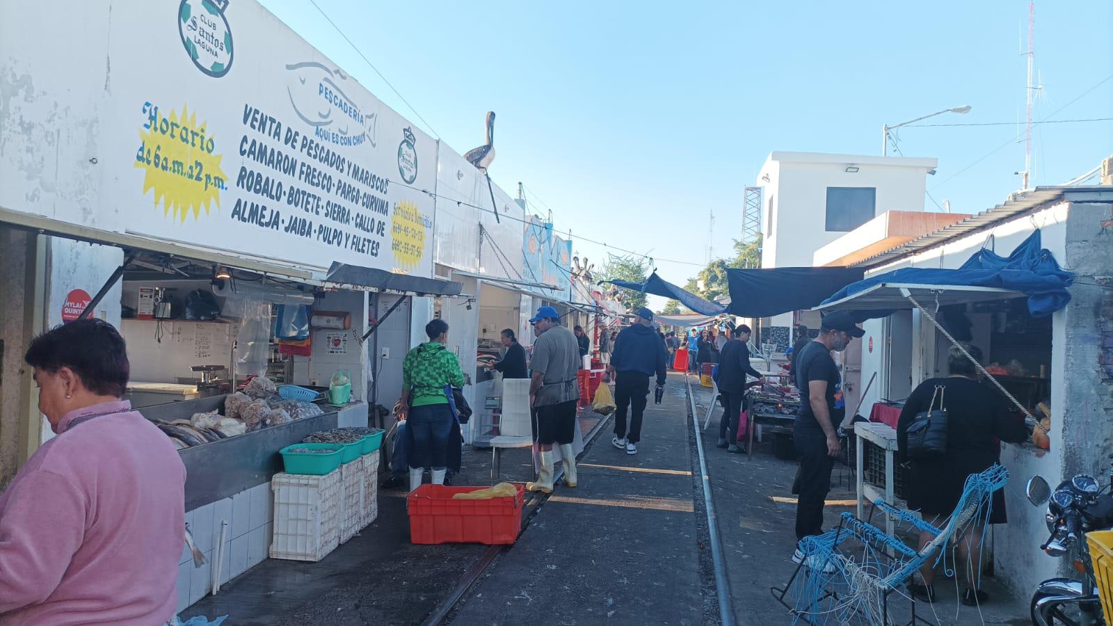 $!Esperan repunte en venta de pescado durante el Carnaval de Mazatlán