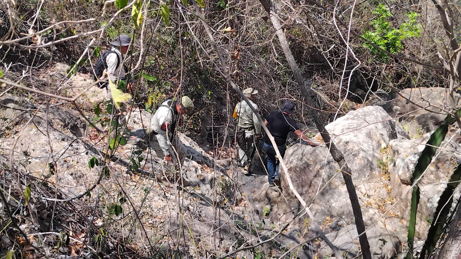 $!Se extravía periodista en barranco frente a mina de Rosario
