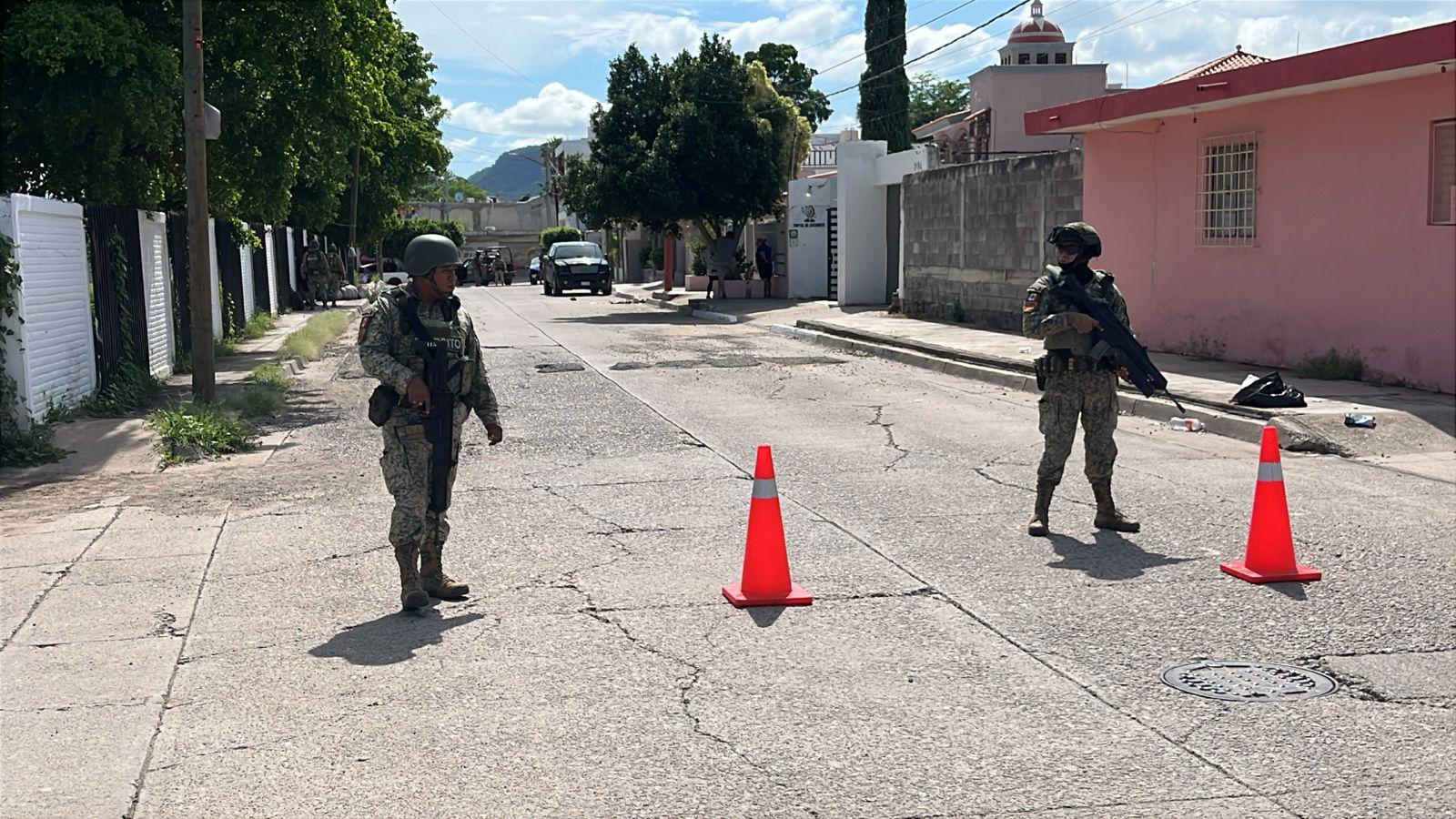 $!Ataque armado deja un muerto y viviendas baleadas en Culiacán, cerca de una escuela