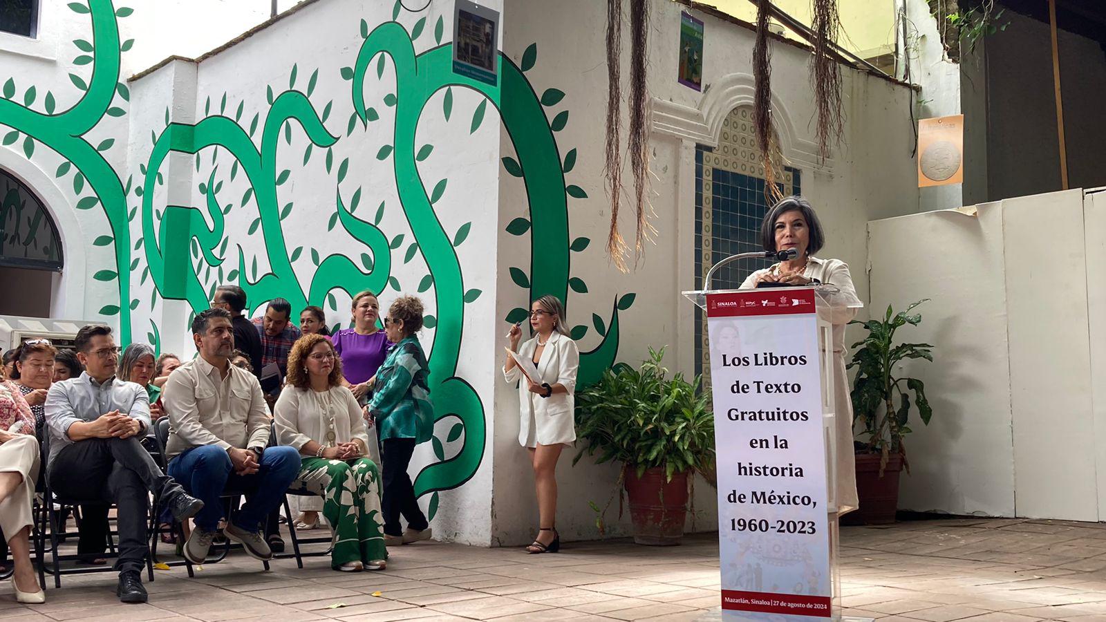 $!Catalina Esparza Navarrete, encargada del despacho de SEPyC, durante su discurso.