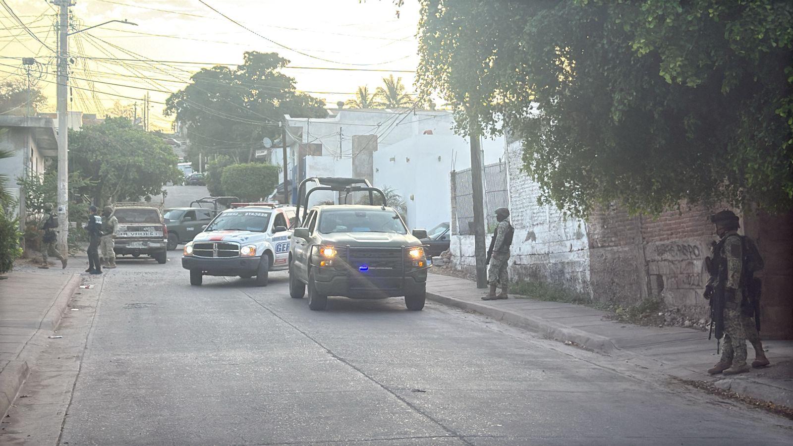 $!Asesinan a dos jóvenes en la colonia 10 de Mayo, en Culiacán