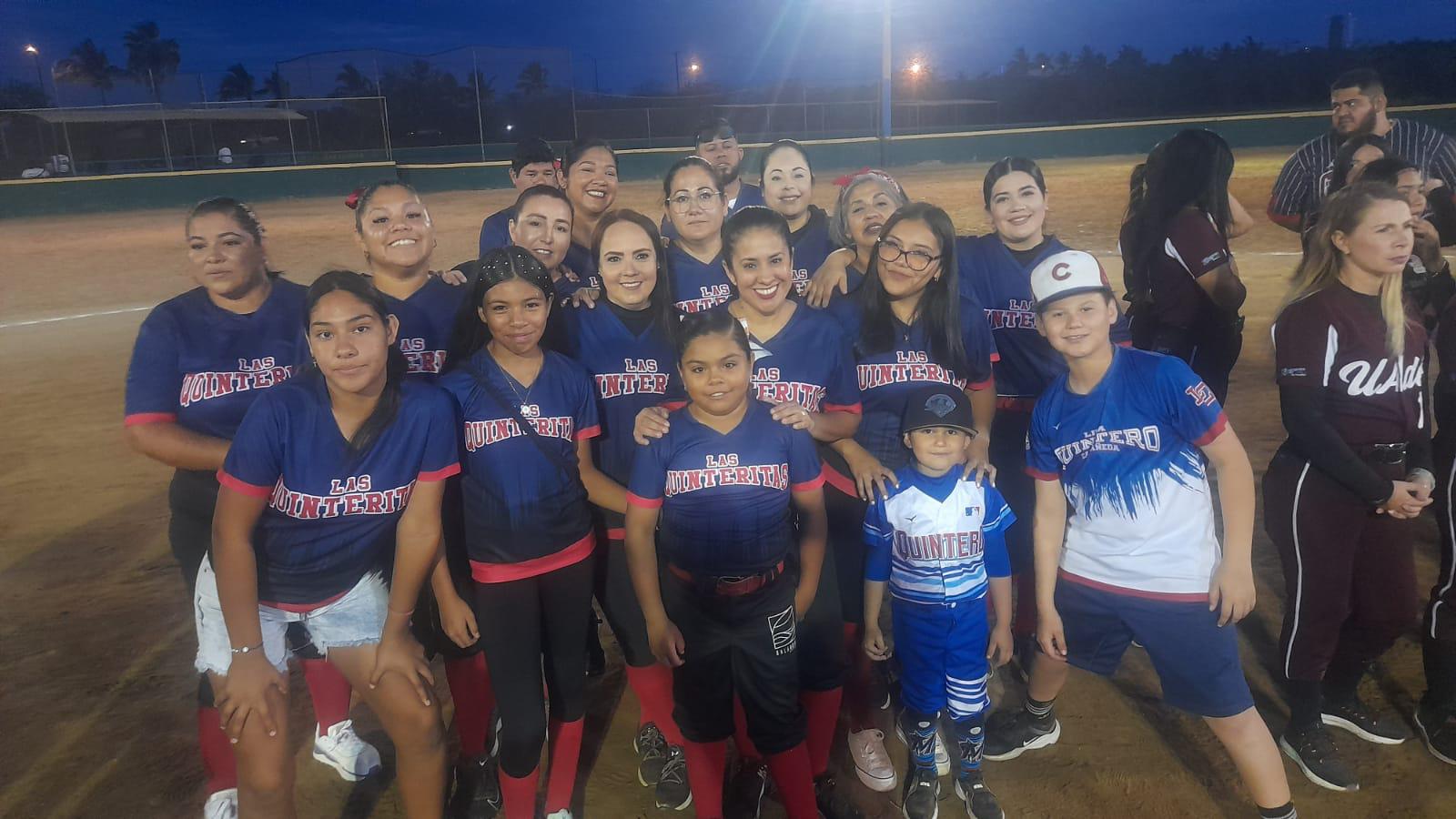 $!Se inaugura Liga de Softbol Femenil Nocturna Antonio Quintero Castañeda