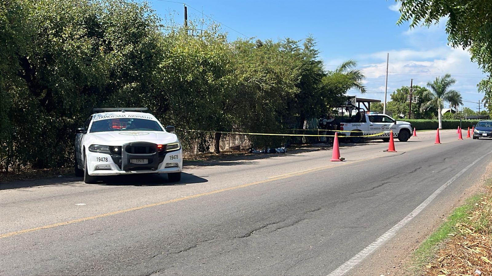 $!Encuentran cadáver embolsado en la carretera “La 20”, al sur de Culiacán