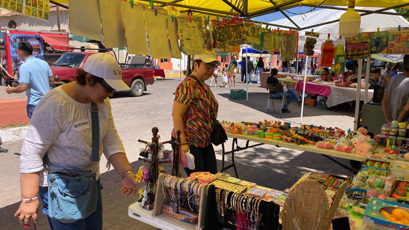 $!Reviven turismo regional en el sur de Sinaloa