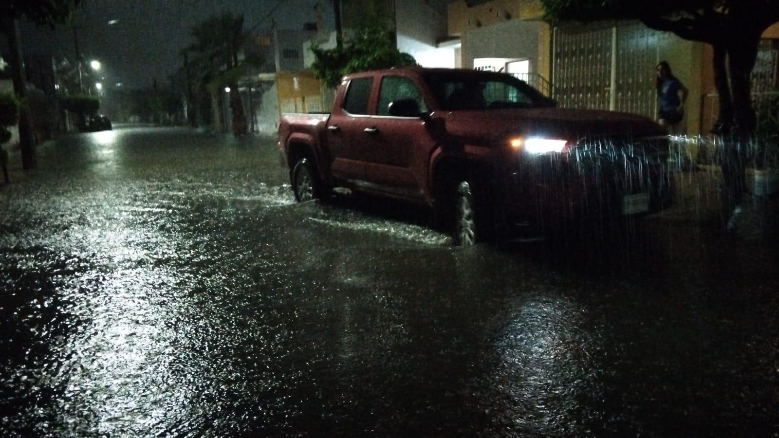 $!Azota ‘Ivo’ con lluvias, rayos e inundaciones a varios municipios de Sinaloa