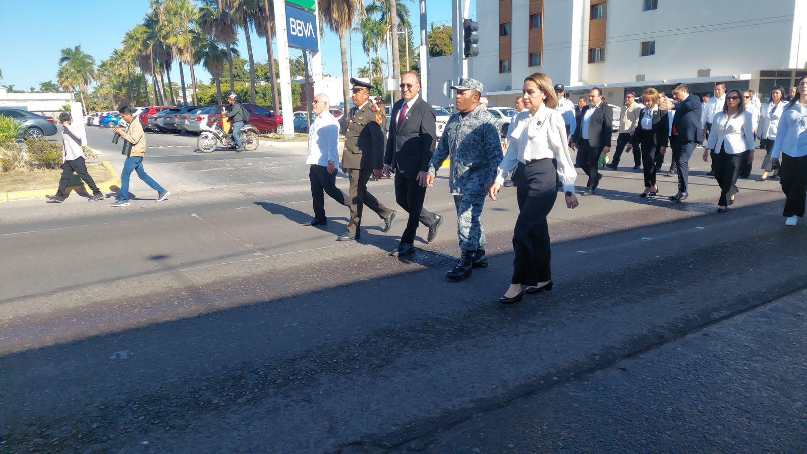 $!Conmemoran con desfile el Día de la Bandera en Ahome