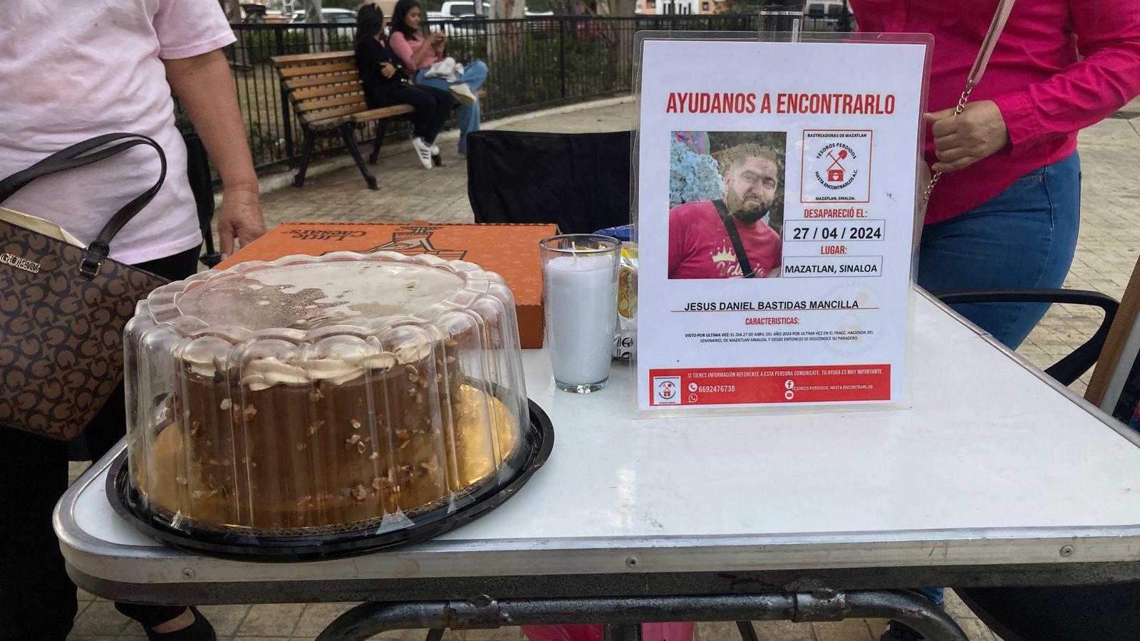 $!Realizan velada para personas desaparecidas en Mazatlán