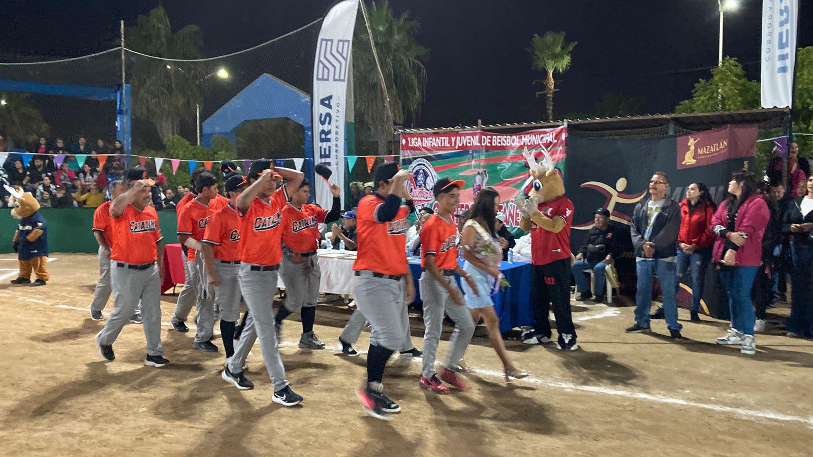 $!Homenajean a Marco Verde en apertura de Liga Quintero Castañeda