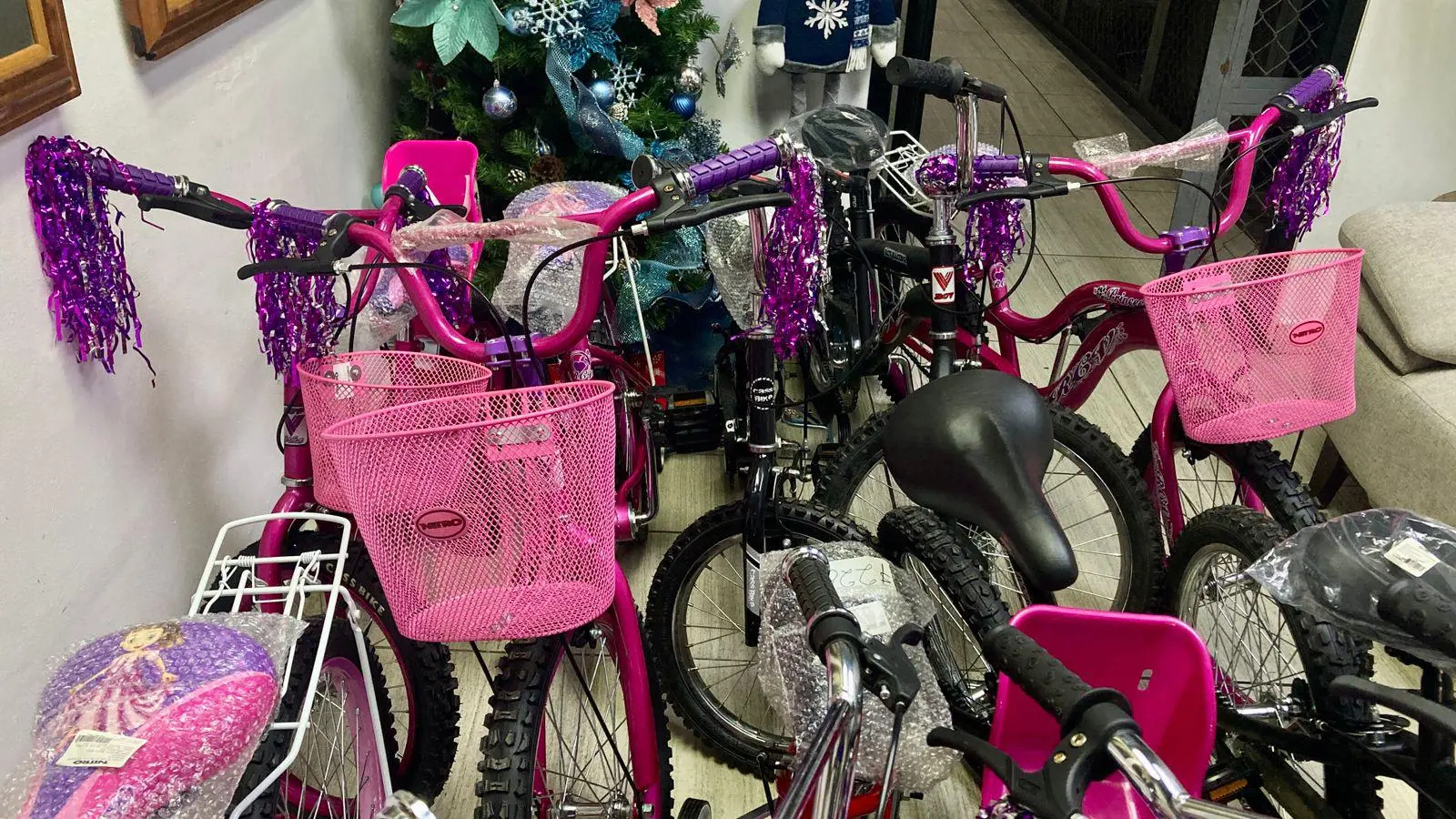 $!Dona lector anónimo 10 bicicletas nuevas para la campaña Sé un Rey Mago, de Noroeste