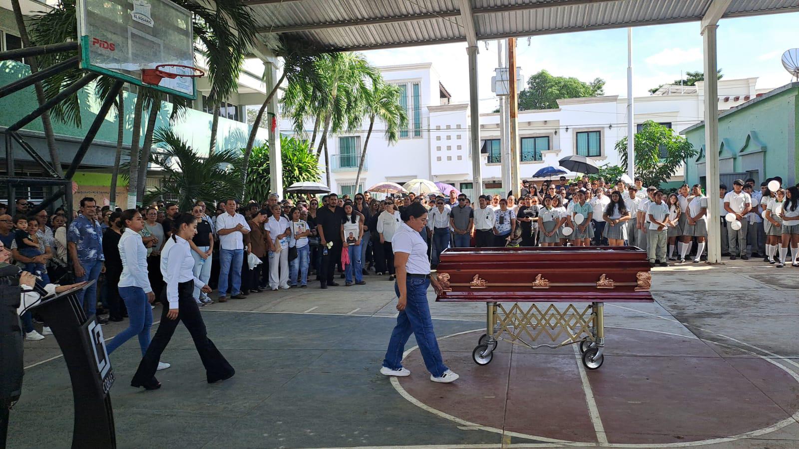 $!Para Ixchel sonó por última vez el timbre de salida de Cobaes en Rosario