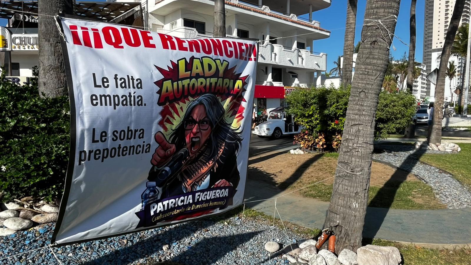 $!Exigen colectivos destitución de Karina Márquez, titular de la Comisión Estatal de Búsqueda