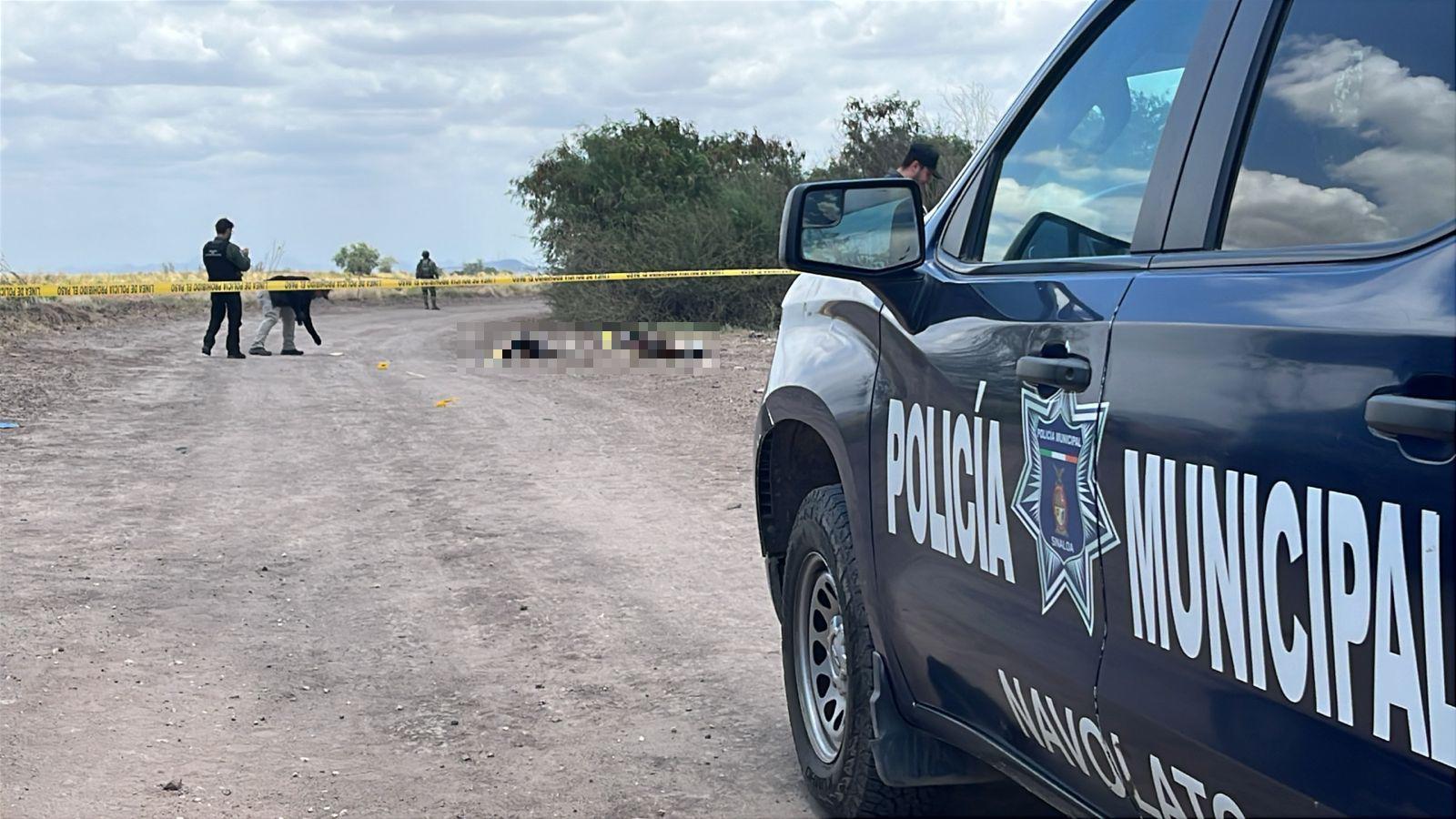 $!Hallan a tres hombres asesinados en zona rural del norte de Navolato