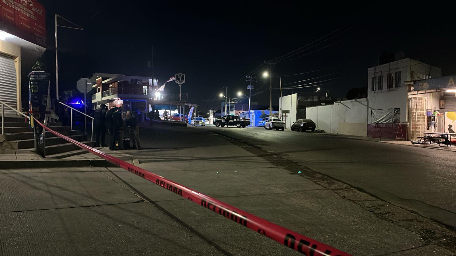 $!Tres hombres son asesinados a balazos en la colonia Lomas del Boulevard, en Culiacán
