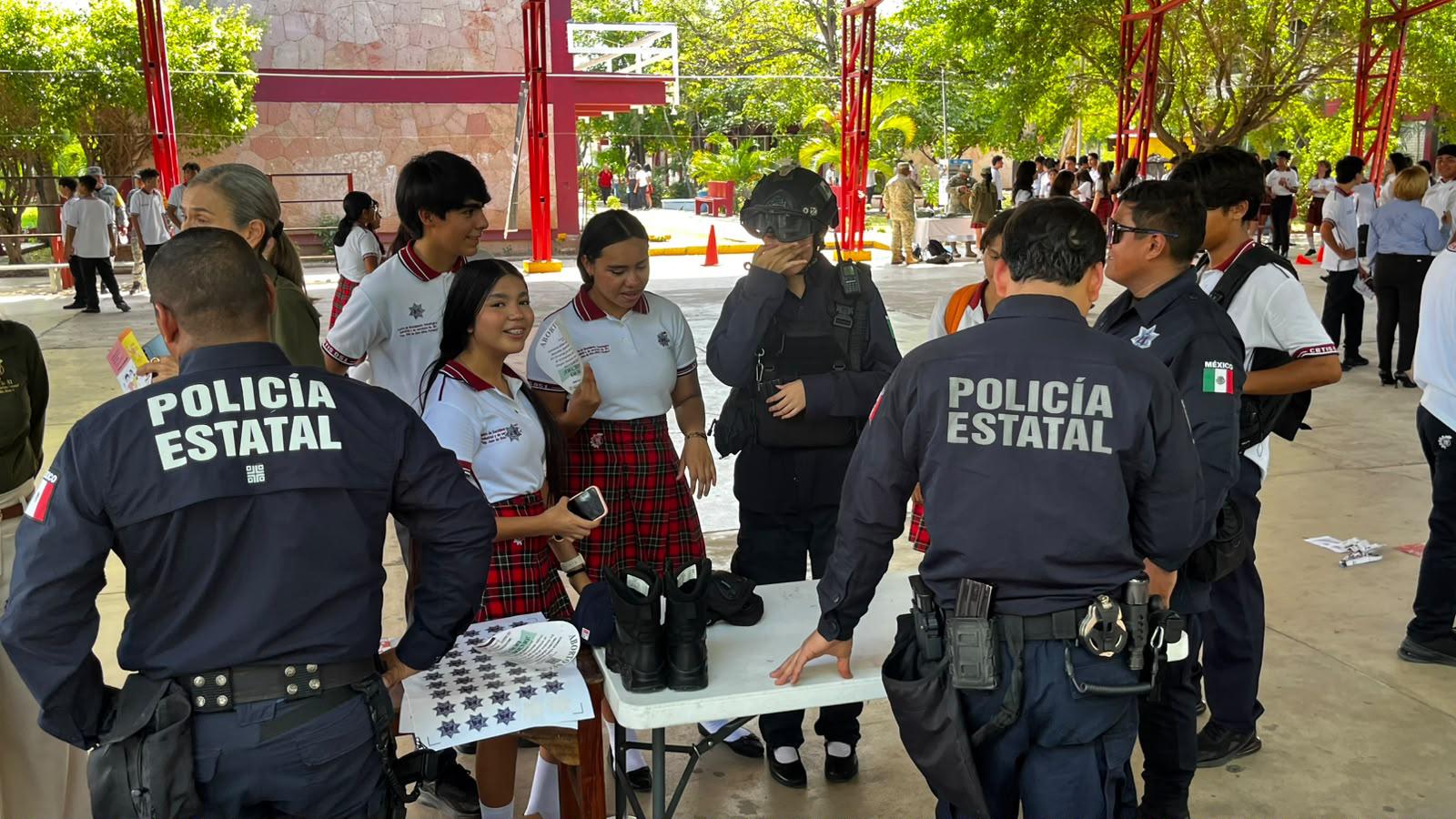 $!Buscan construir la paz desde las aulas del CBTIS 51, en Mazatlán