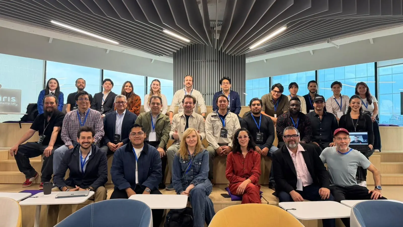 $!Jóvenes mazatlecos colocan a ‘Pronos’ entre los cinco finalistas del Radical Innovation Summit 2026