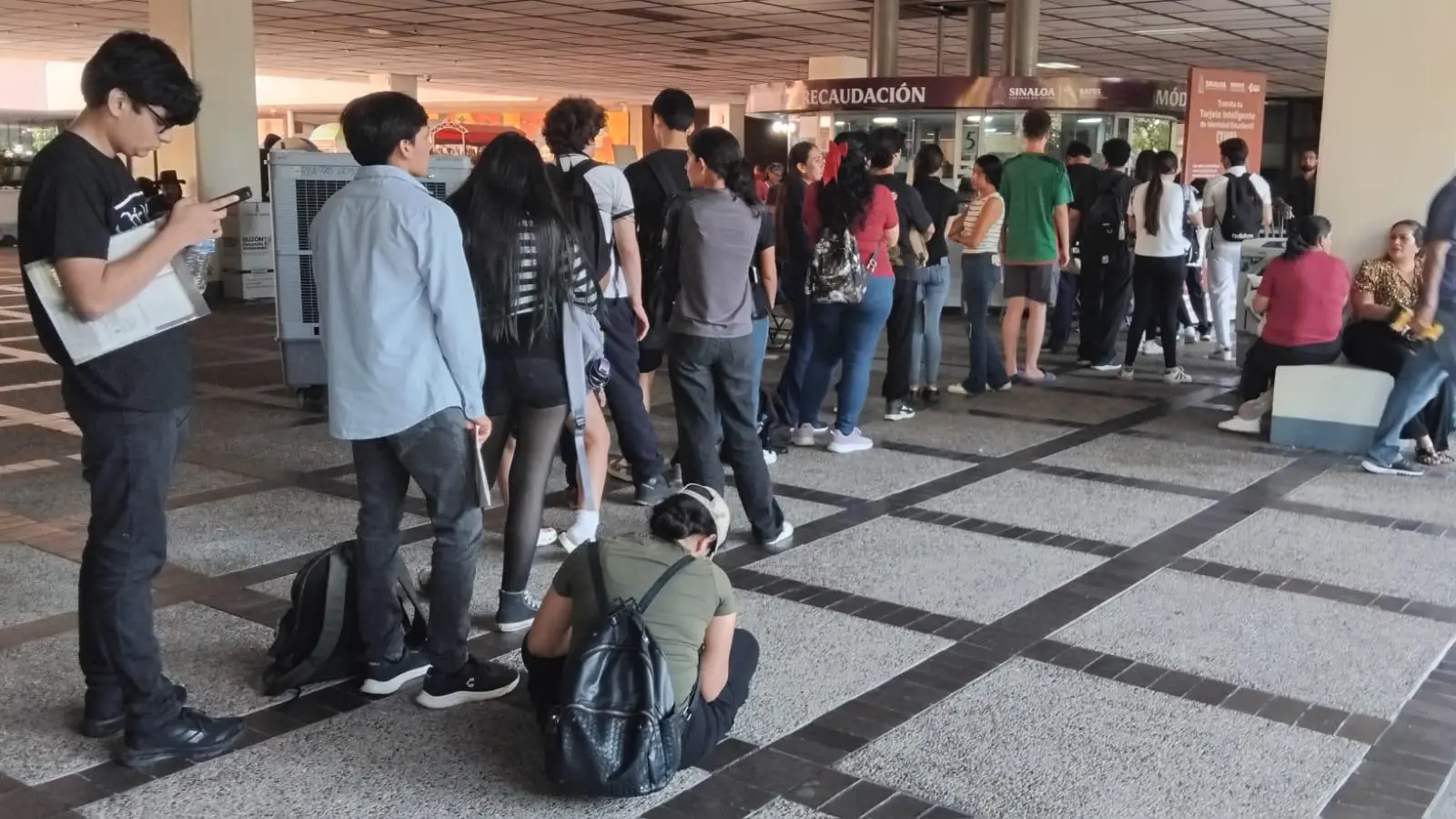 $!Reanudan trámite de tarjetas de descuento del transporte público para estudiantes en Sinaloa