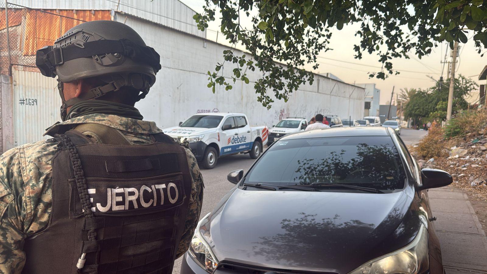 $!Asesinan a dos jóvenes en la colonia 10 de Mayo, en Culiacán