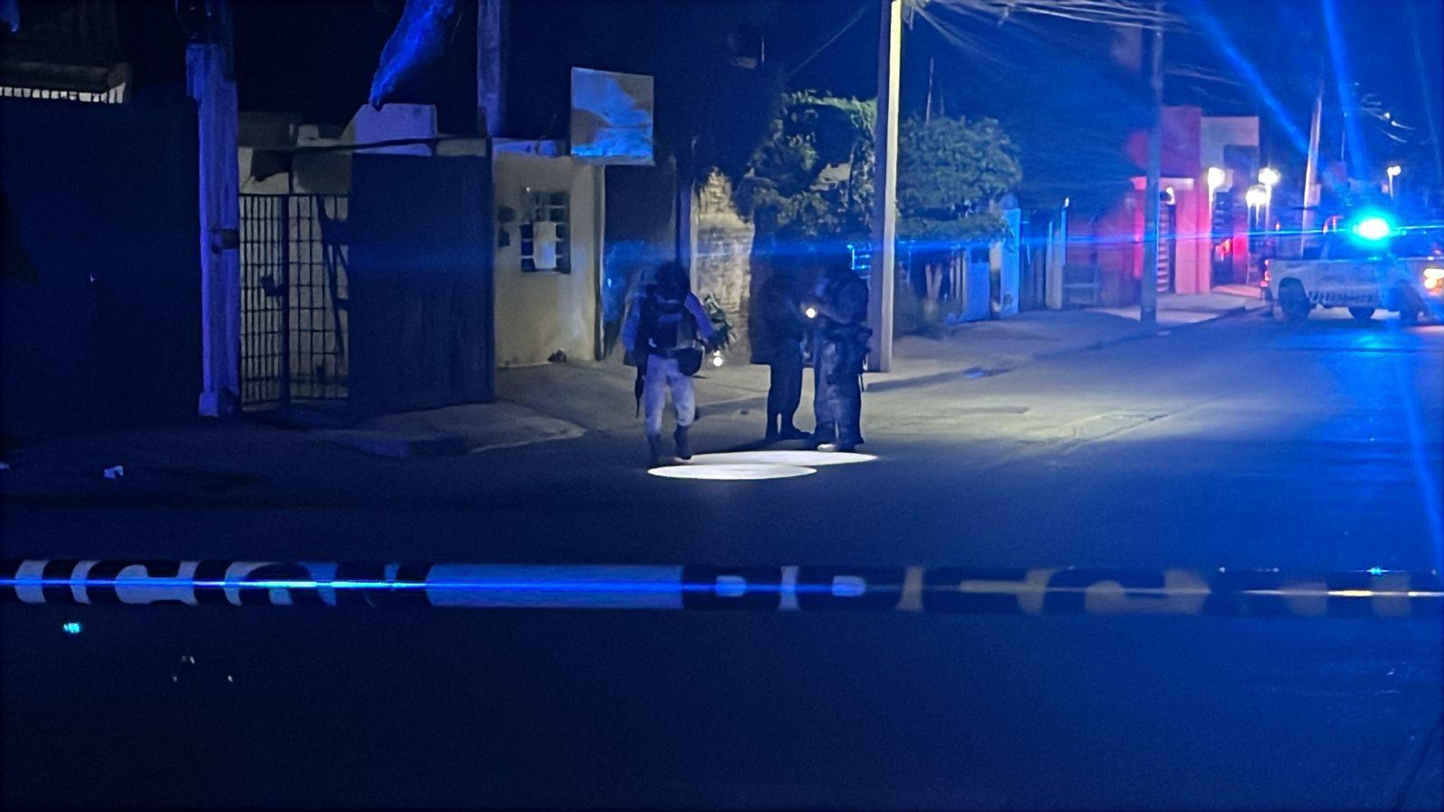 $!Atacan a balazos vivienda en la colonia 6 de Enero, en Culiacán