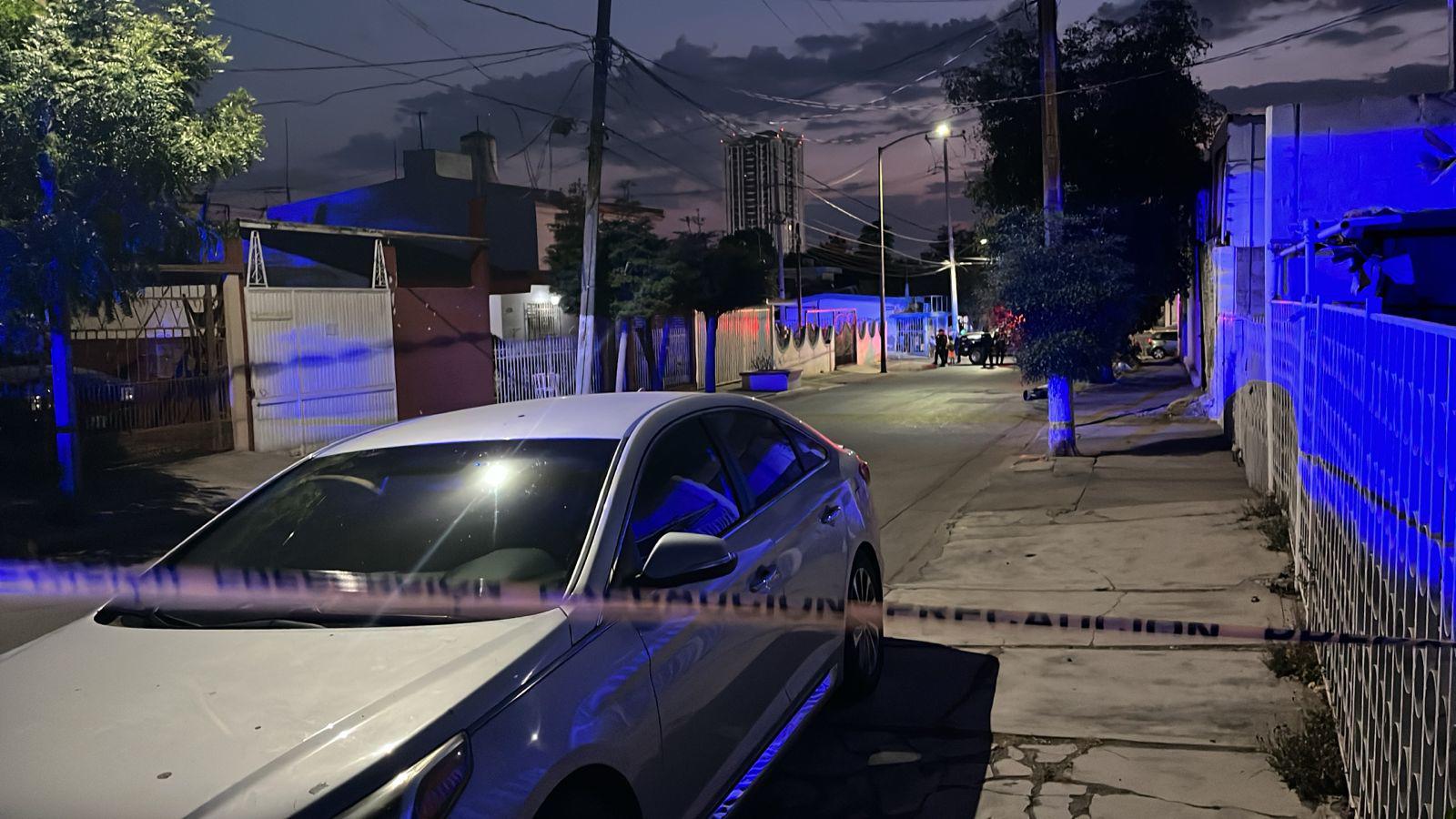 $!Hallan a hombre asesinado y envuelto en plástico en la colonia Tierra Blanca, en Culiacán