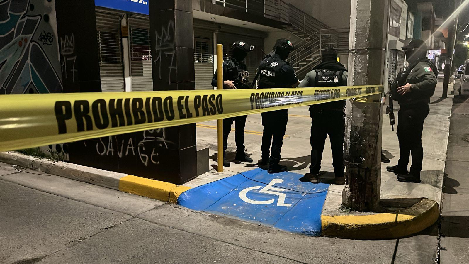 $!Hallan a hombre decapitado cerca del Parque Constitución de Culiacán