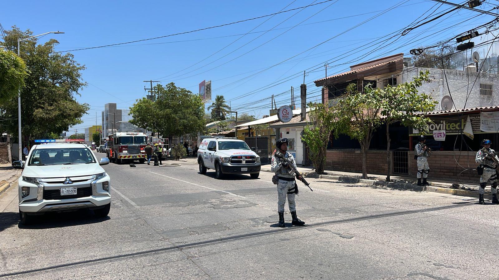 $!Se incendia un domicilio en la colonia Tierra Blanca, en Culiacán