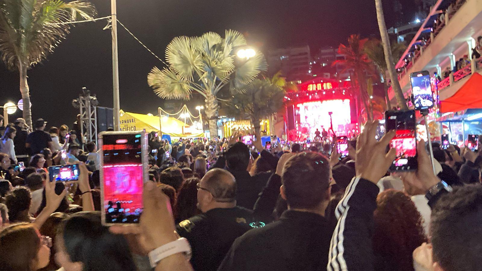 $!La Adictiva celebra en Olas Altas sus 35 años de trayectoria