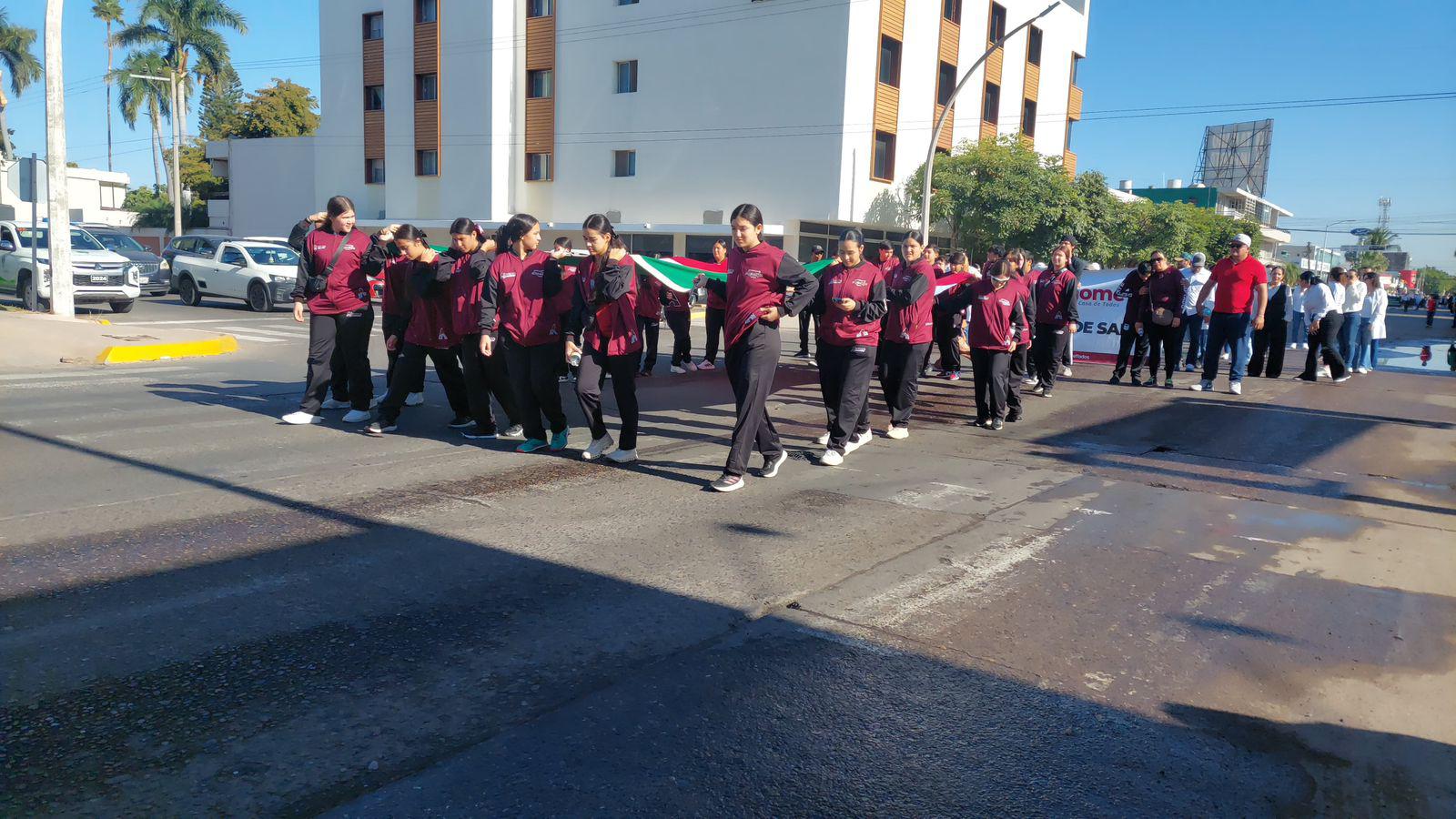 $!Conmemoran con desfile el Día de la Bandera en Ahome