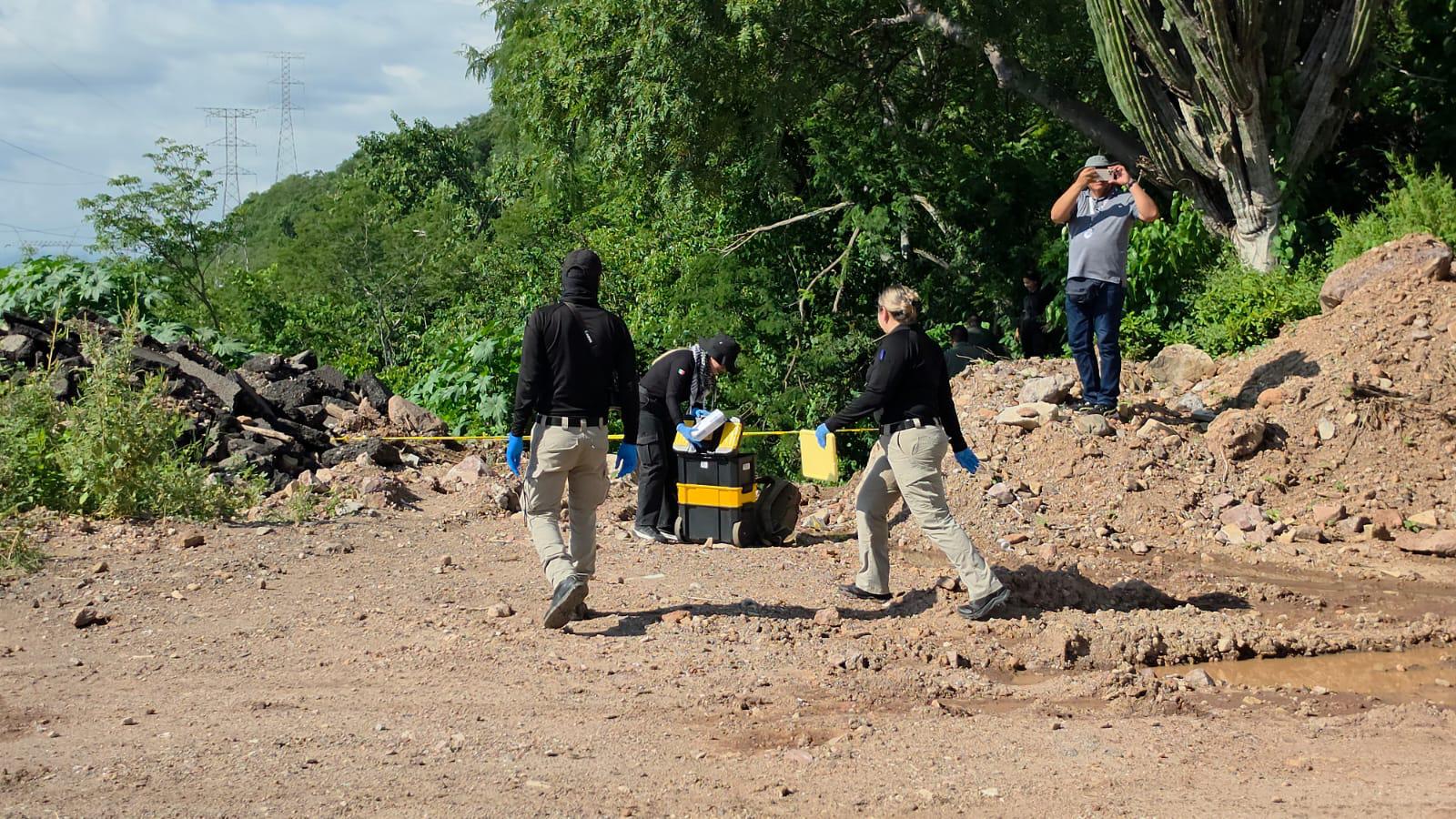 $!Hallan cuerpo en estado de descomposición en Alturas del Sur, en Culiacán