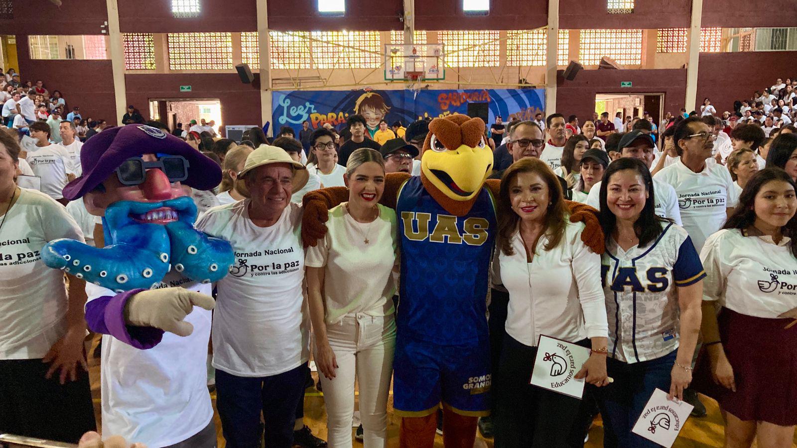 $!Autoridades educativas pactan acuerdo por la paz y contra las adicciones en Mazatlán