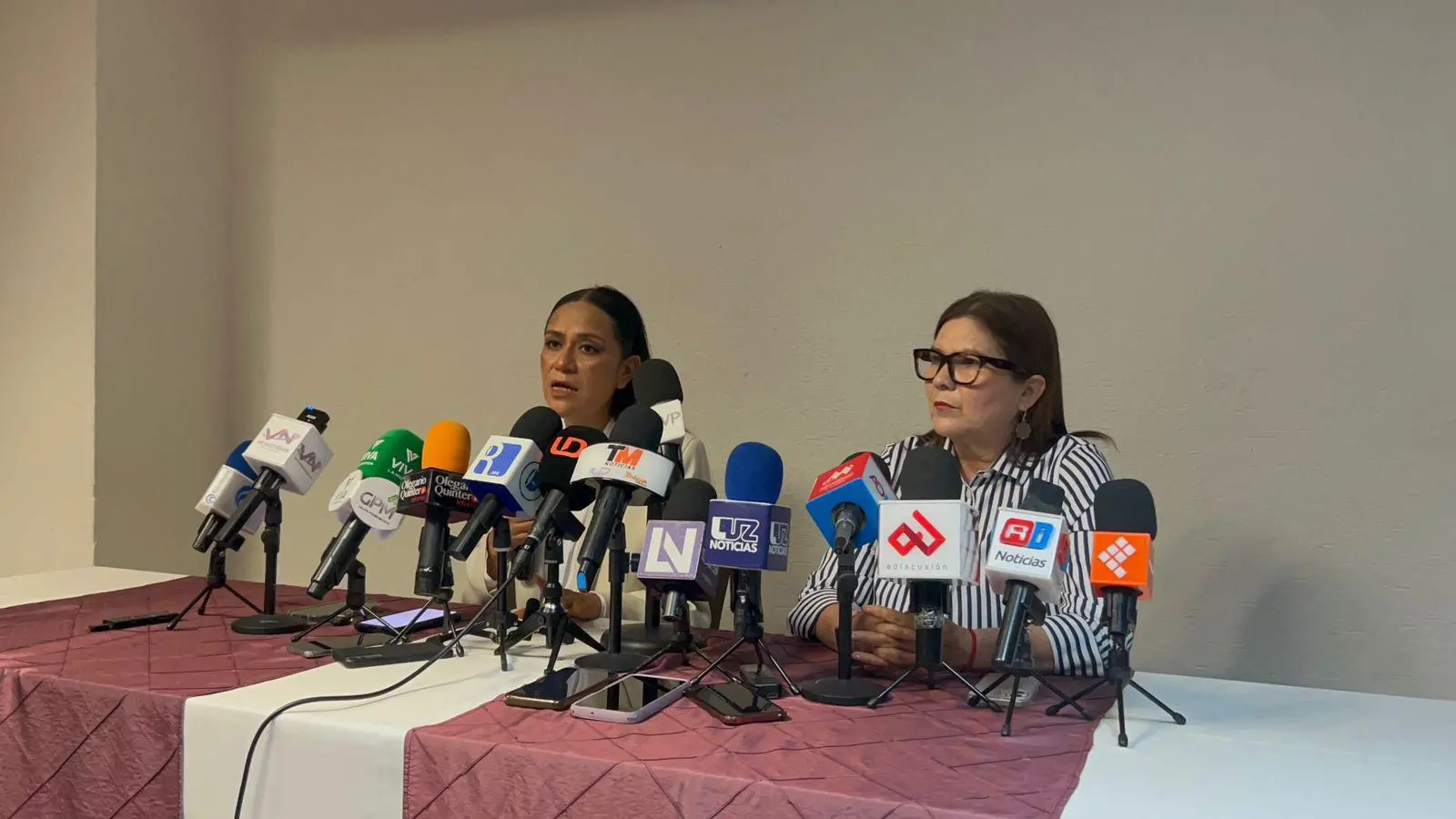 $!Ariadna Montiel encabeza reunión de organización de Morena en Culiacán