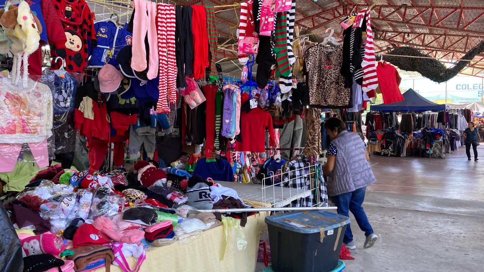 $!Después de Navidad, ventas de tiangueros de la Juárez han bajado hasta 75%
