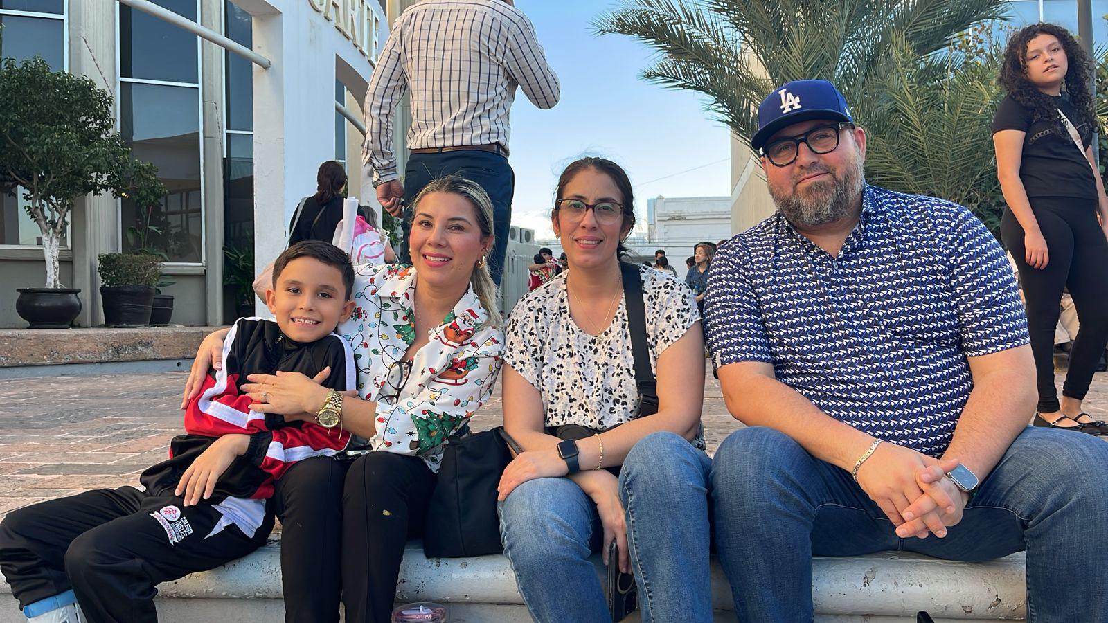 $!Óscar Sanz, Amelia Barajas, Mía Medina y Sebastián Garrido.