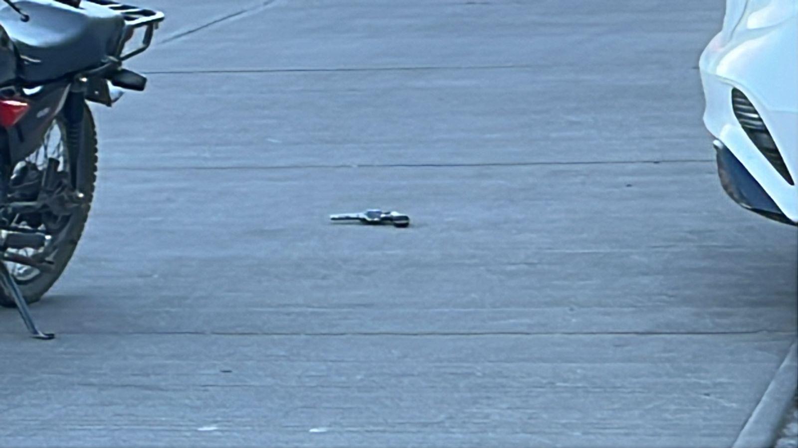 $!Matan a un hombre en el estacionamiento de un plaza comercial de Culiacán