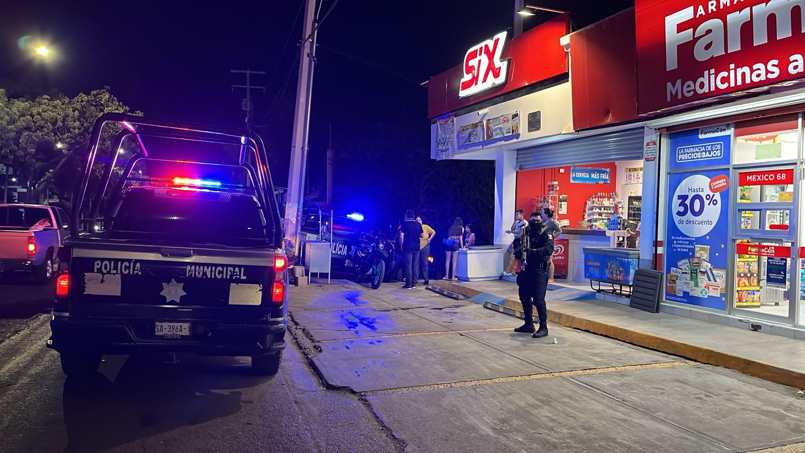 $!Matan a civil a balazos y a otro lo dejan herido en expendio de la colonia República Mexicana, en Culiacán