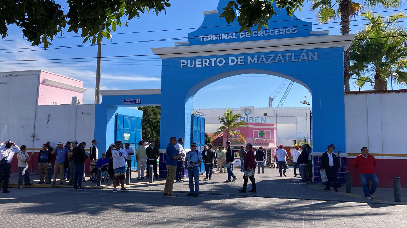 $!Arriba el Discovery Princess al puerto con más de 3 mil pasajeros