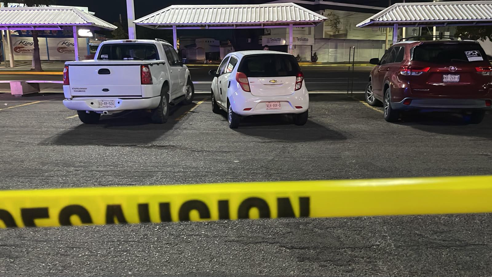 $!Privan de la libertad a un hombre en Villas del Río, en Culiacán