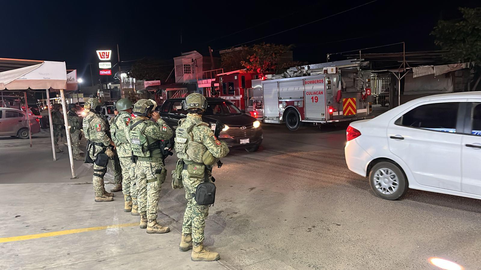 $!Se incendia domicilio en la colonia Aquiles Serdán, en Culiacán; no se reportan heridos