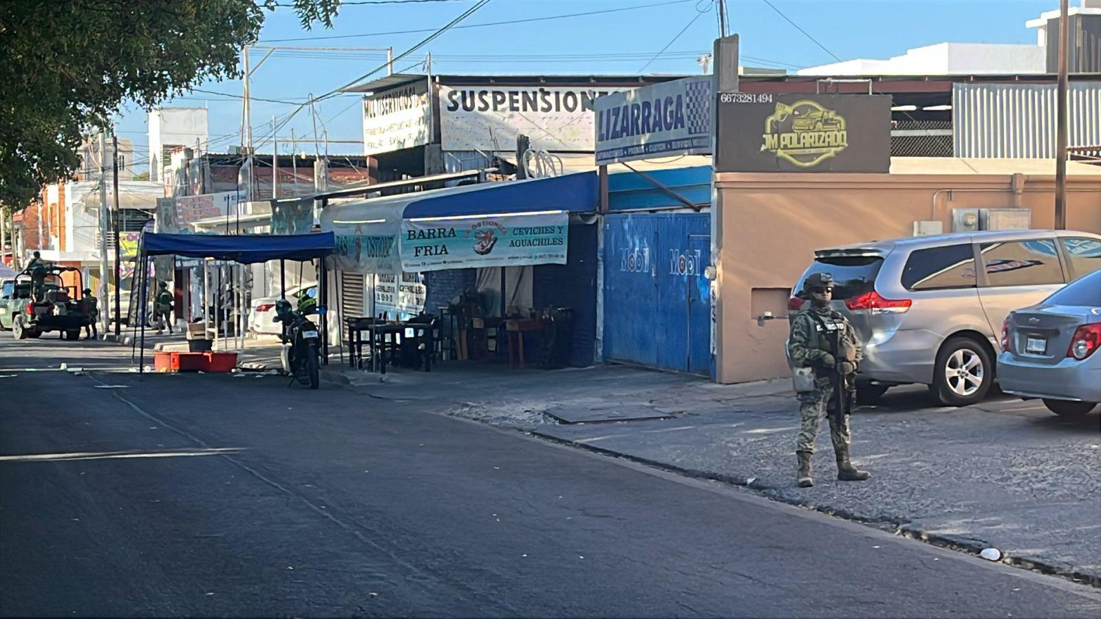 $!Ataque armado en marisquería de Culiacán deja un muerto y un herido en Culiacán
