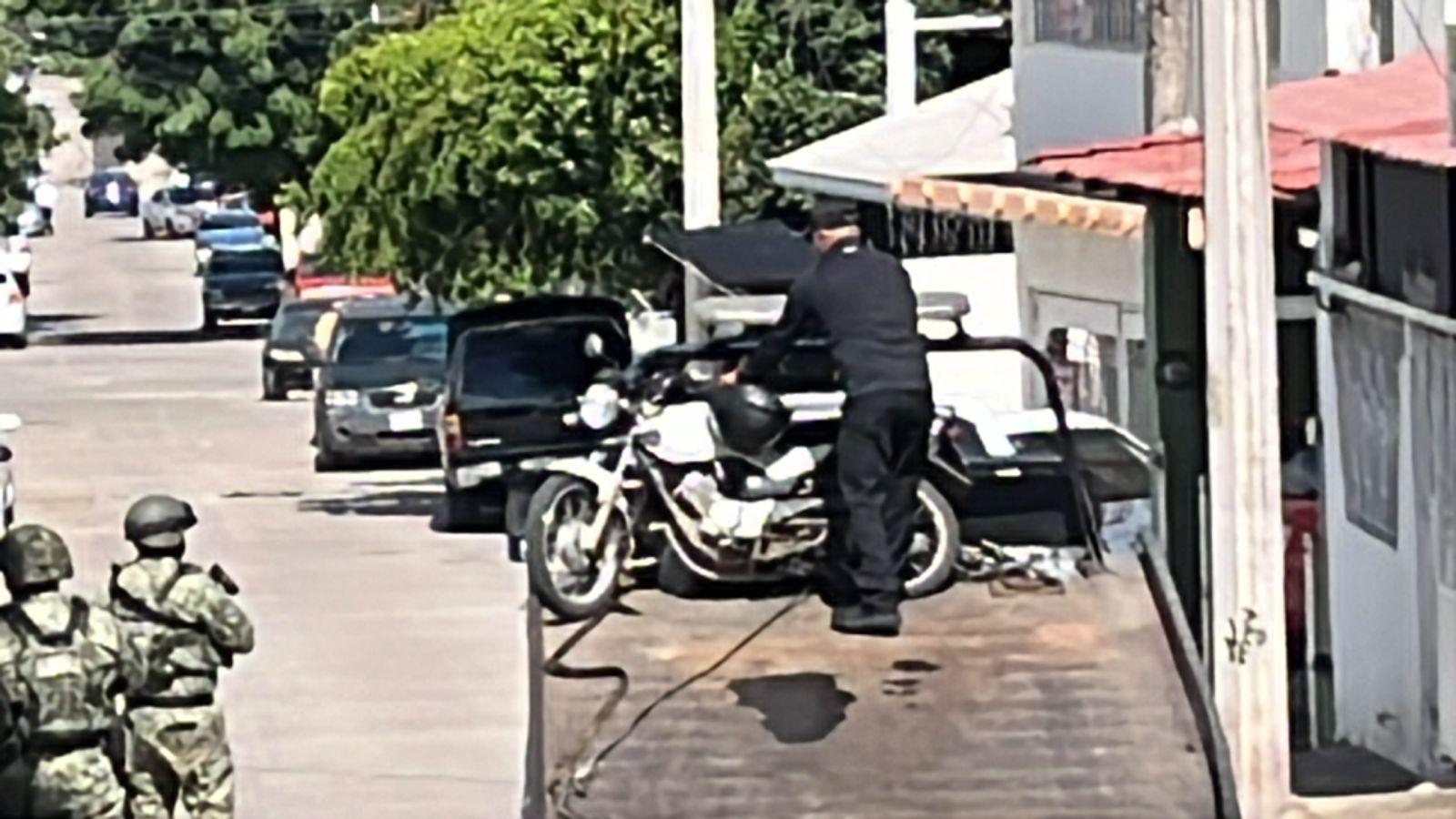 $!Privan de la libertad a un hombre en la colonia 10 de Mayo en Culiacán